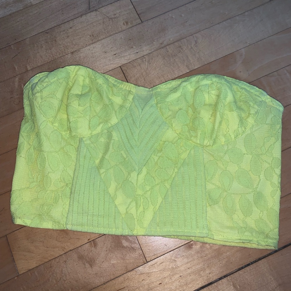 [6]👚UO corset top